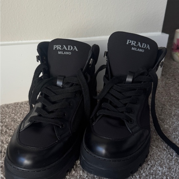 Prada Black boots unisex size 7( fits like 41) - Picture 1 of 7